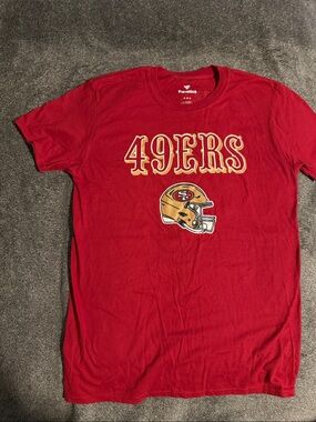 Fanatics San Francisco 49ers Red and Gold Logo Tee